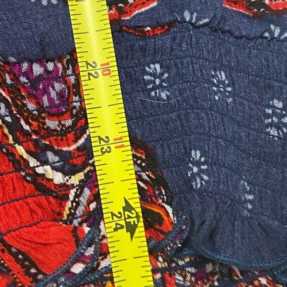 LASCANA VENUS paisley size extra small - Picture 3 of 6
